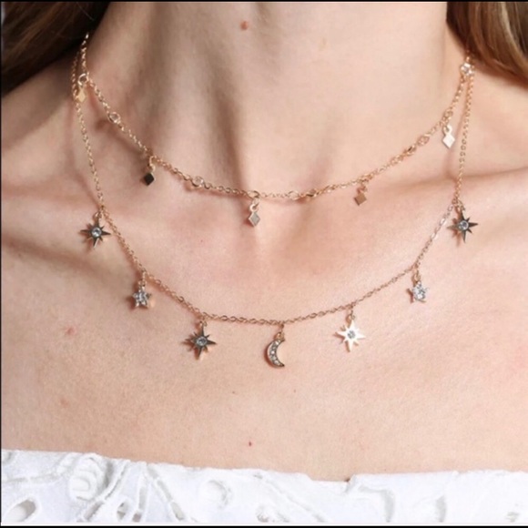 🎉 Stunning Star Double Chain Gold Tone Necklace - Picture 4 of 4